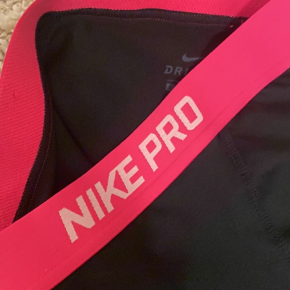 Nike Pro Dri Fit Capris Leggings Sz Small Blck New Without Tags - Picture 6 of 9